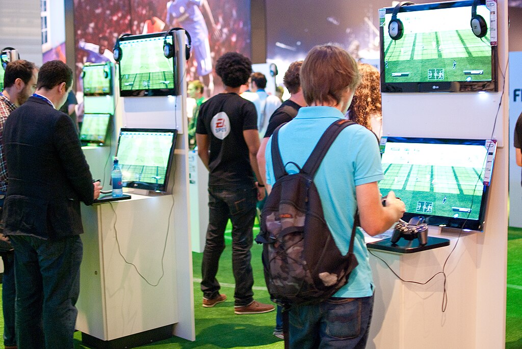 1024Px-Fifa 12 At Gamescom 2011
