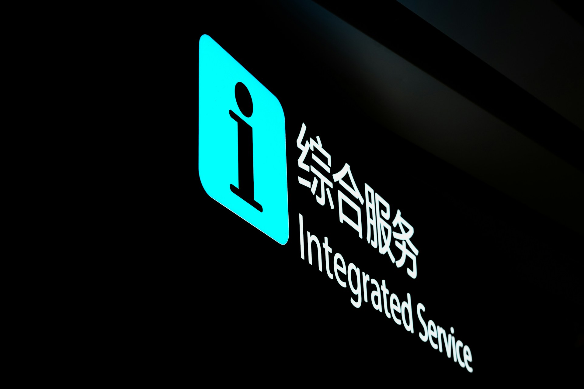 Phill-Brown-Ofvot169Q-K-Unsplash