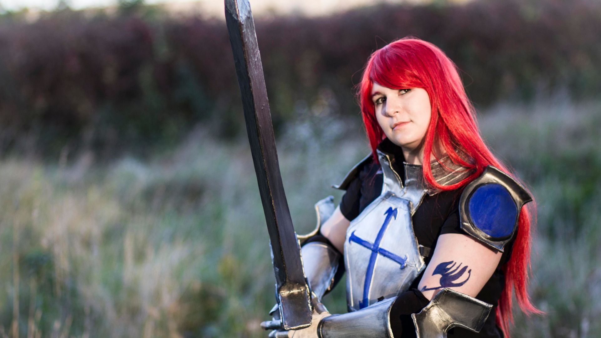 File:Erza Cosplayer at AkiCon 2015.jpg