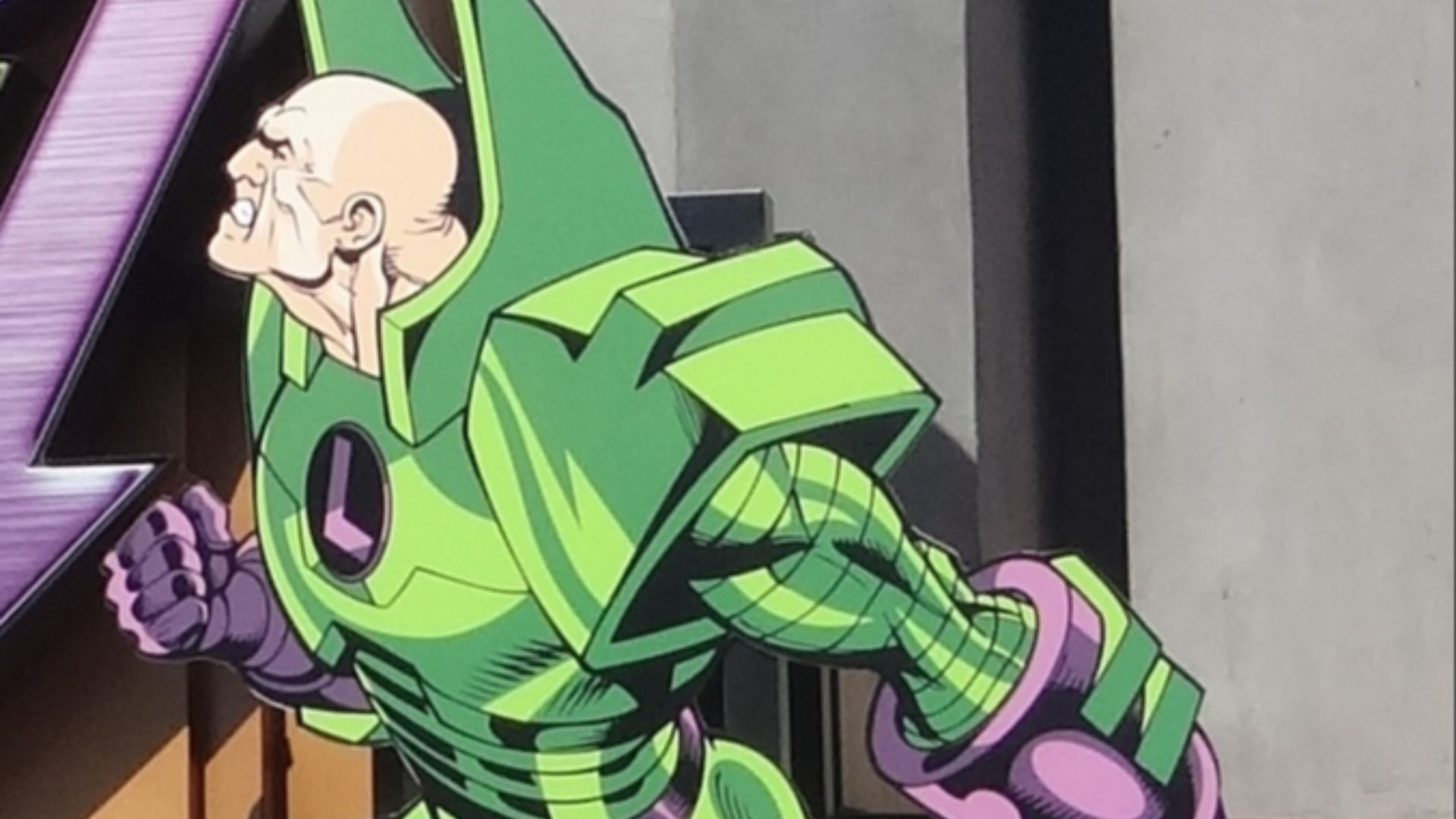 File:Lex Luthor, Drop of Doom - Six Flags Magic Mountain (cropped).JPG