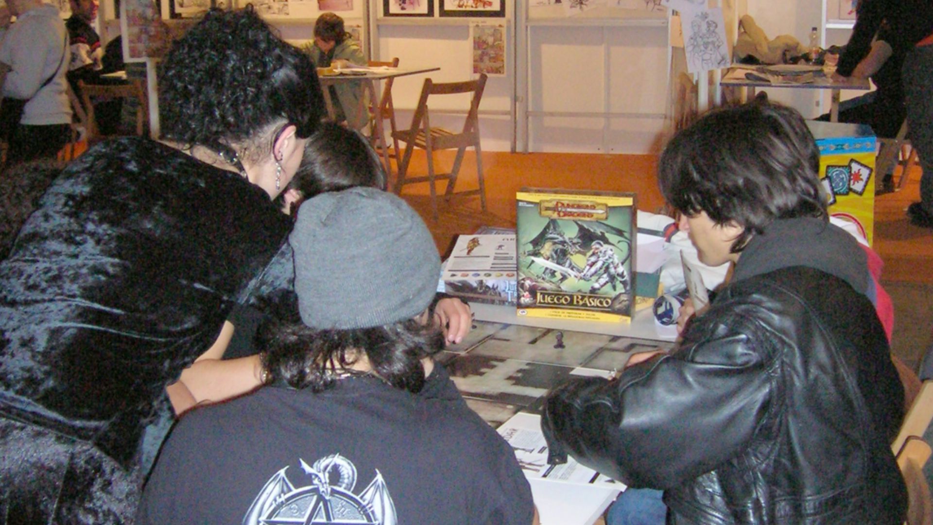 File:Black Dungeons and Dragons.jpg