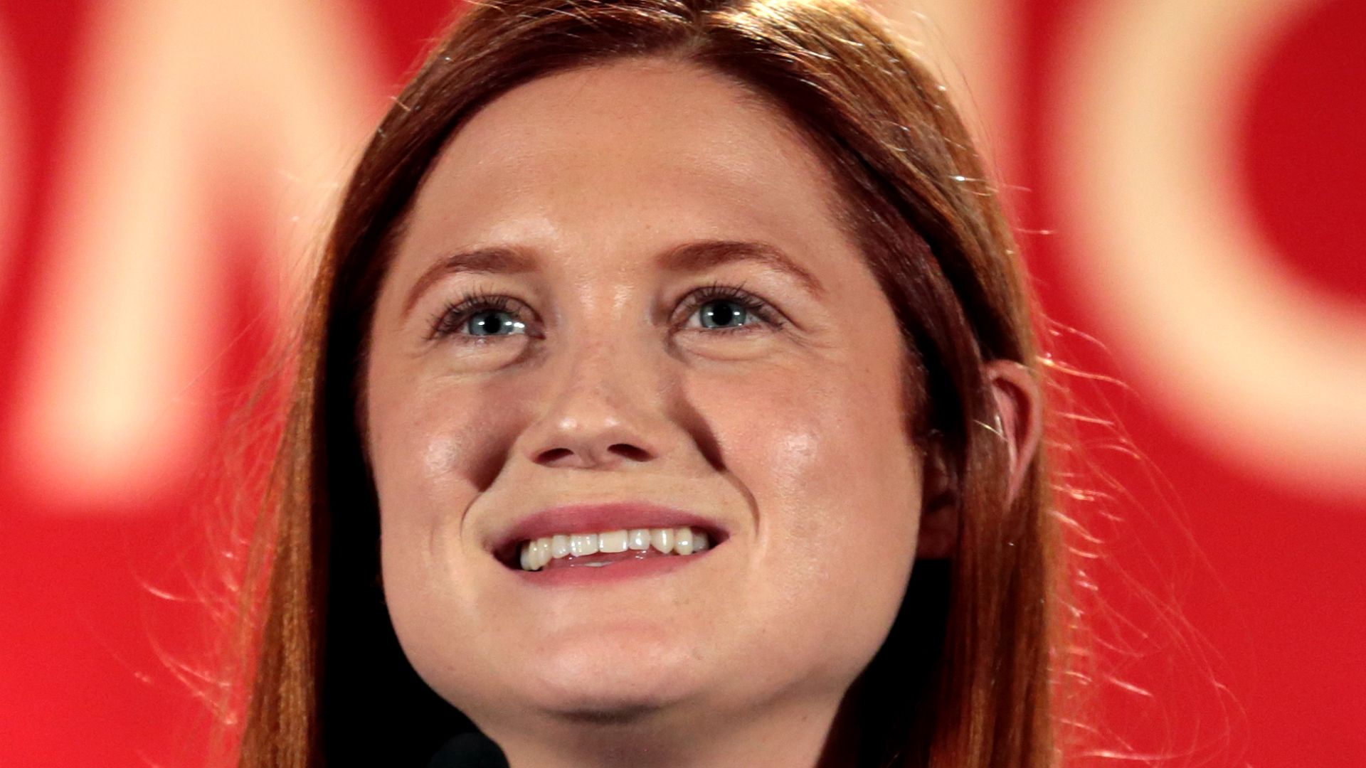 File:Bonnie Wright by Gage Skidmore.jpg