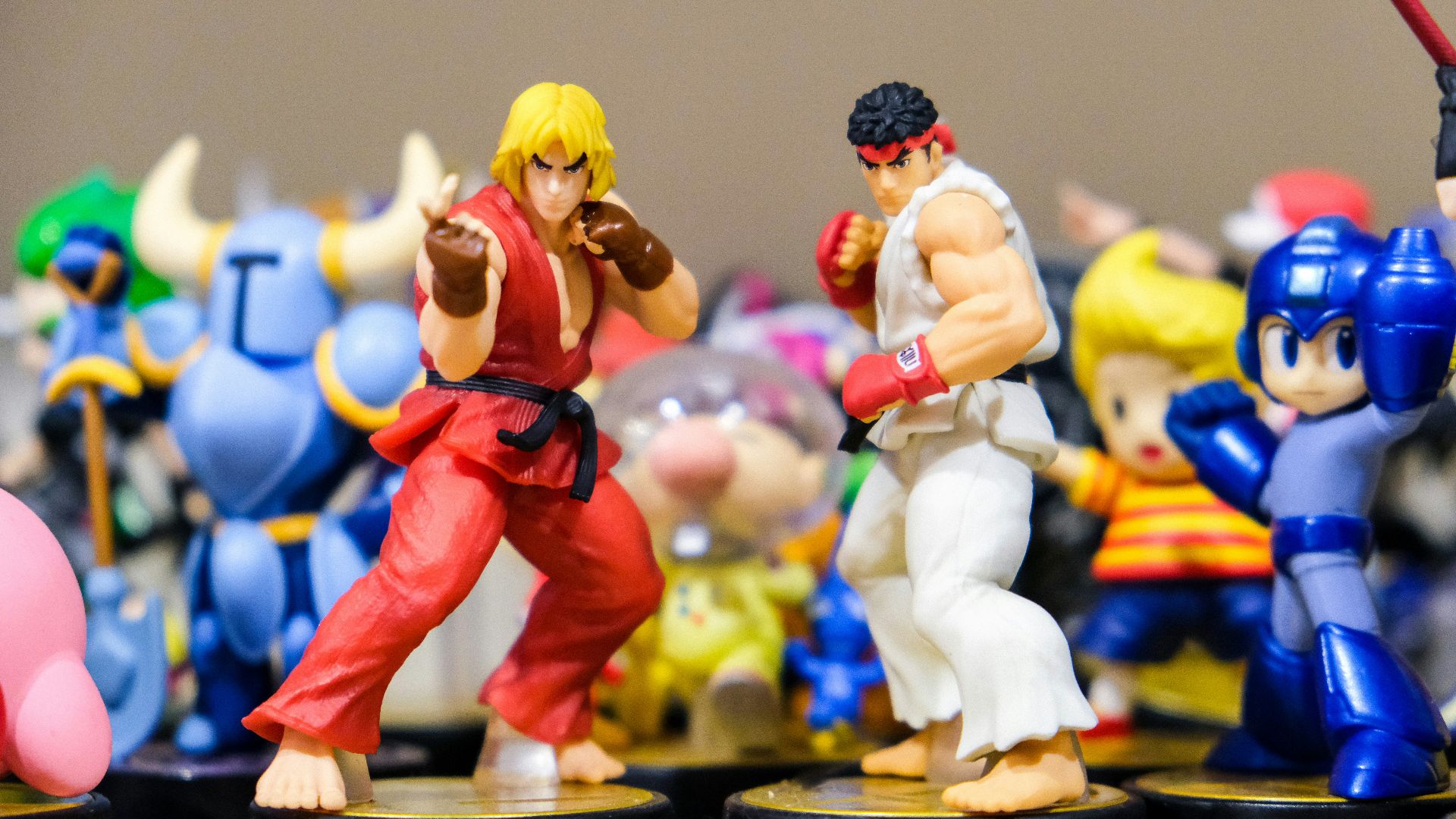 Street Fighter Ken and Ryu figurines