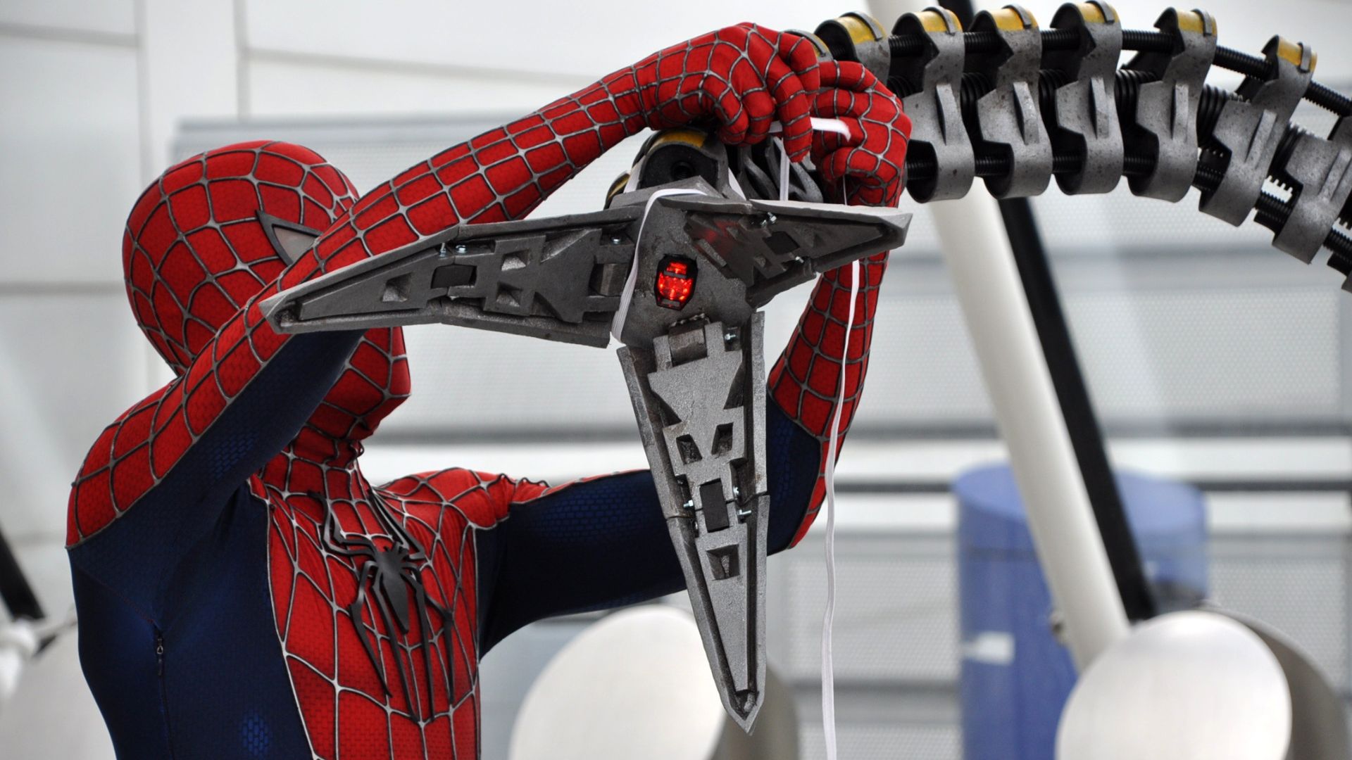 File:MCM 2013 - Spider-Man vs Doctor Octopus (8979322126).jpg