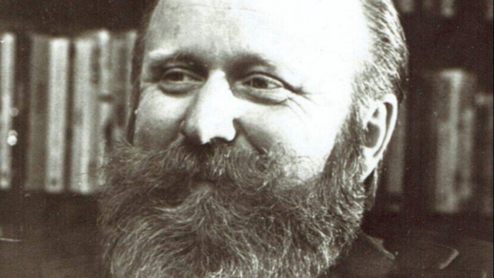File:Frank Herbert 1984 (square).jpg