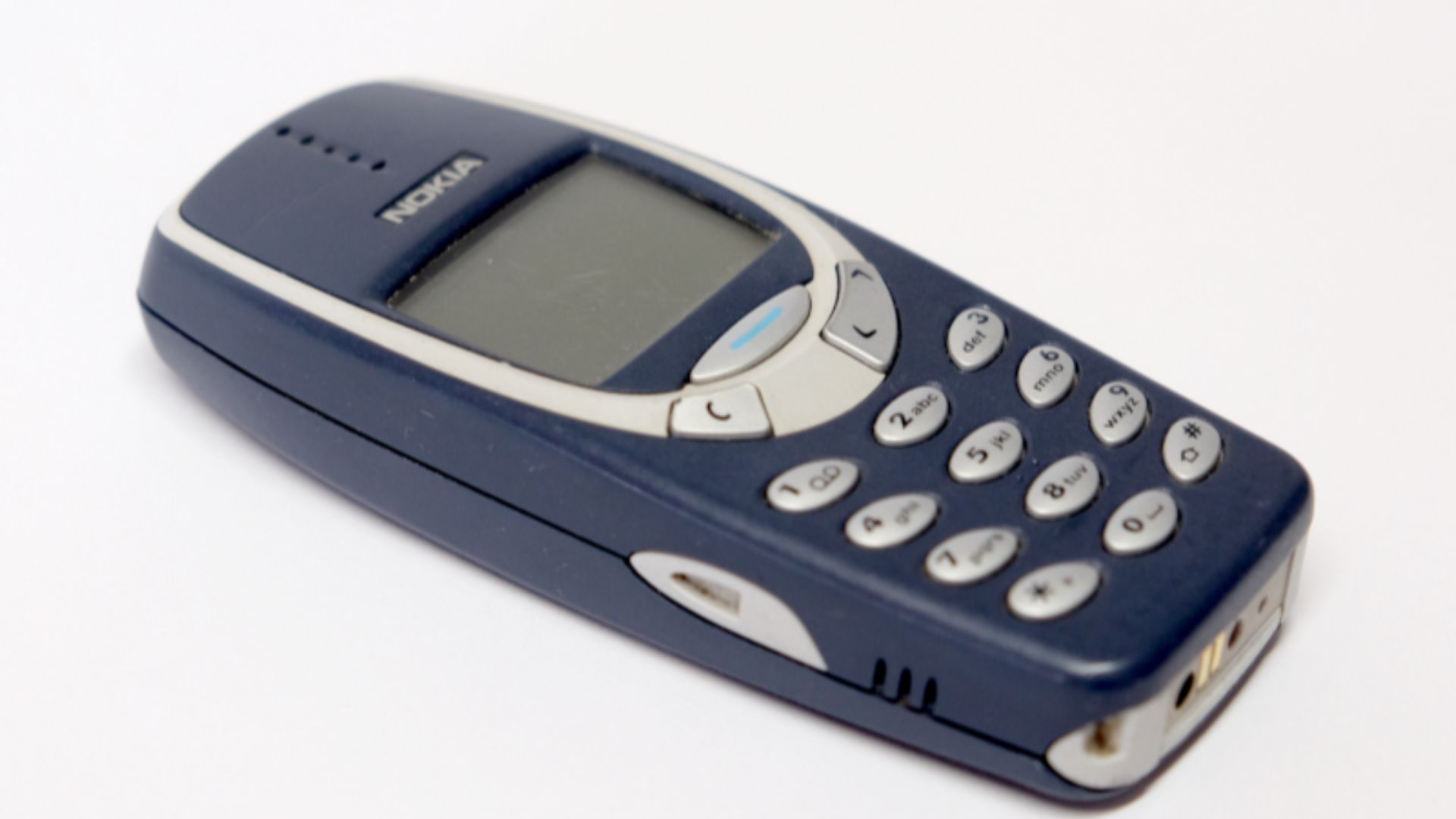 File:Nokia-3310.png