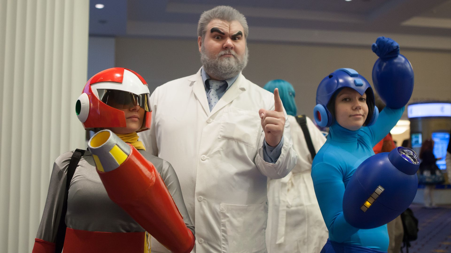 File:Dr. Light, Protoman and Megaman Cosplayers at Katsucon 2013.jpg