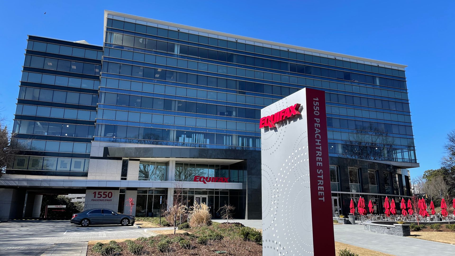 File:Equifax HQ.jpg