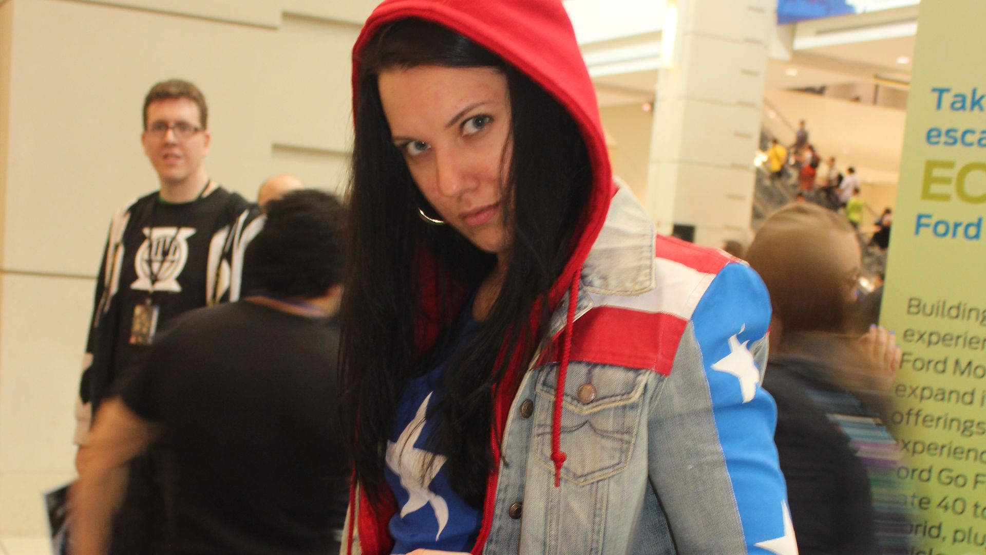 File:C2E2 2013 - Miss America (8689069484).jpg