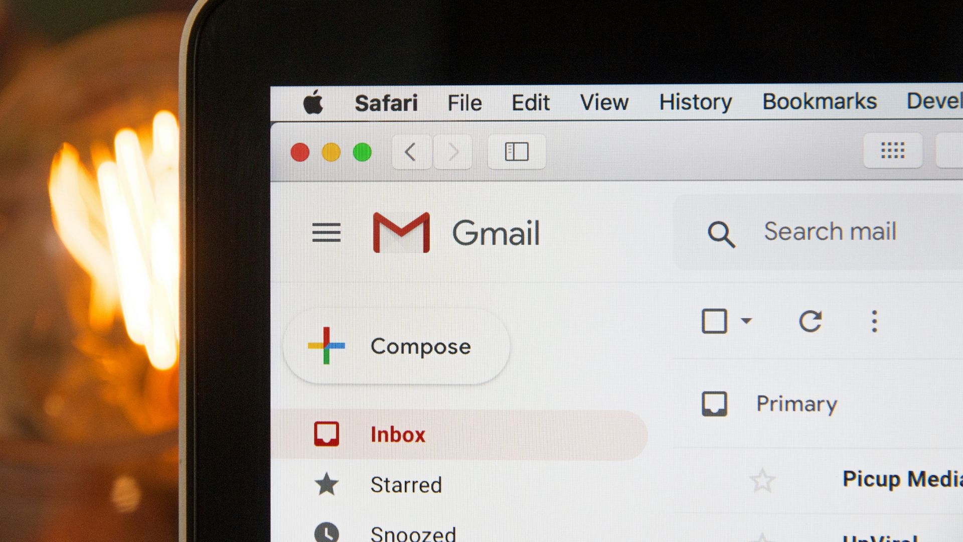 black laptop computer