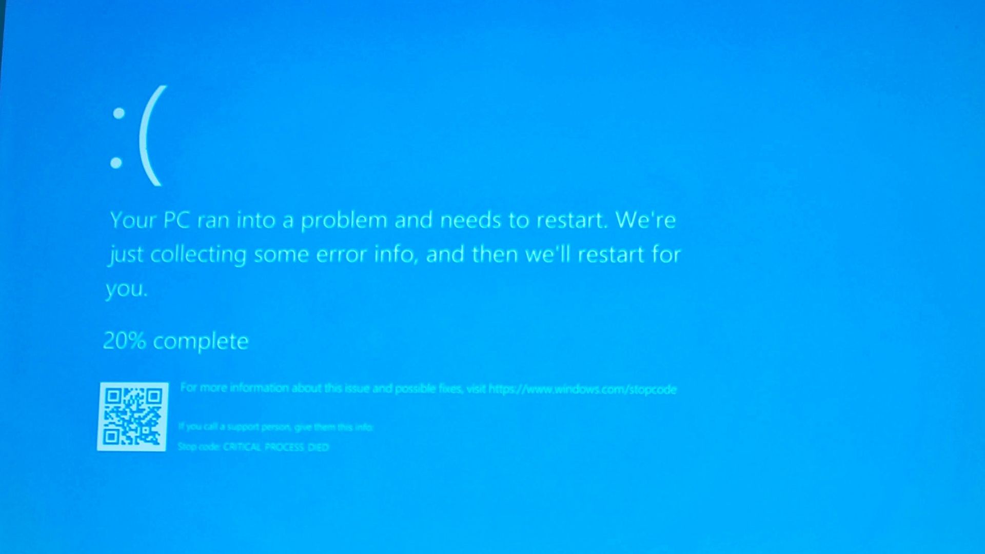 black flat screen computer monitor