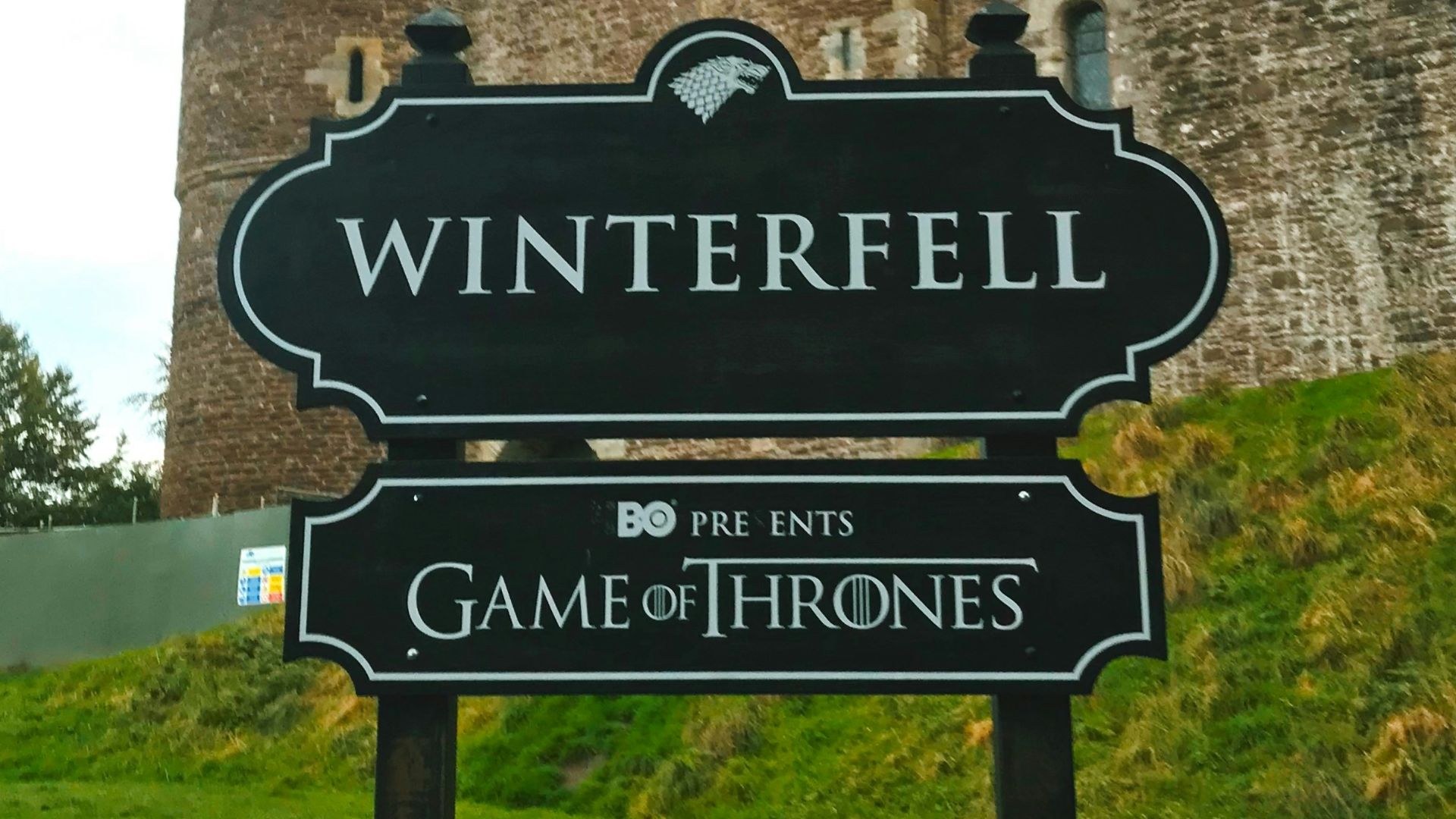 Winterfell signage