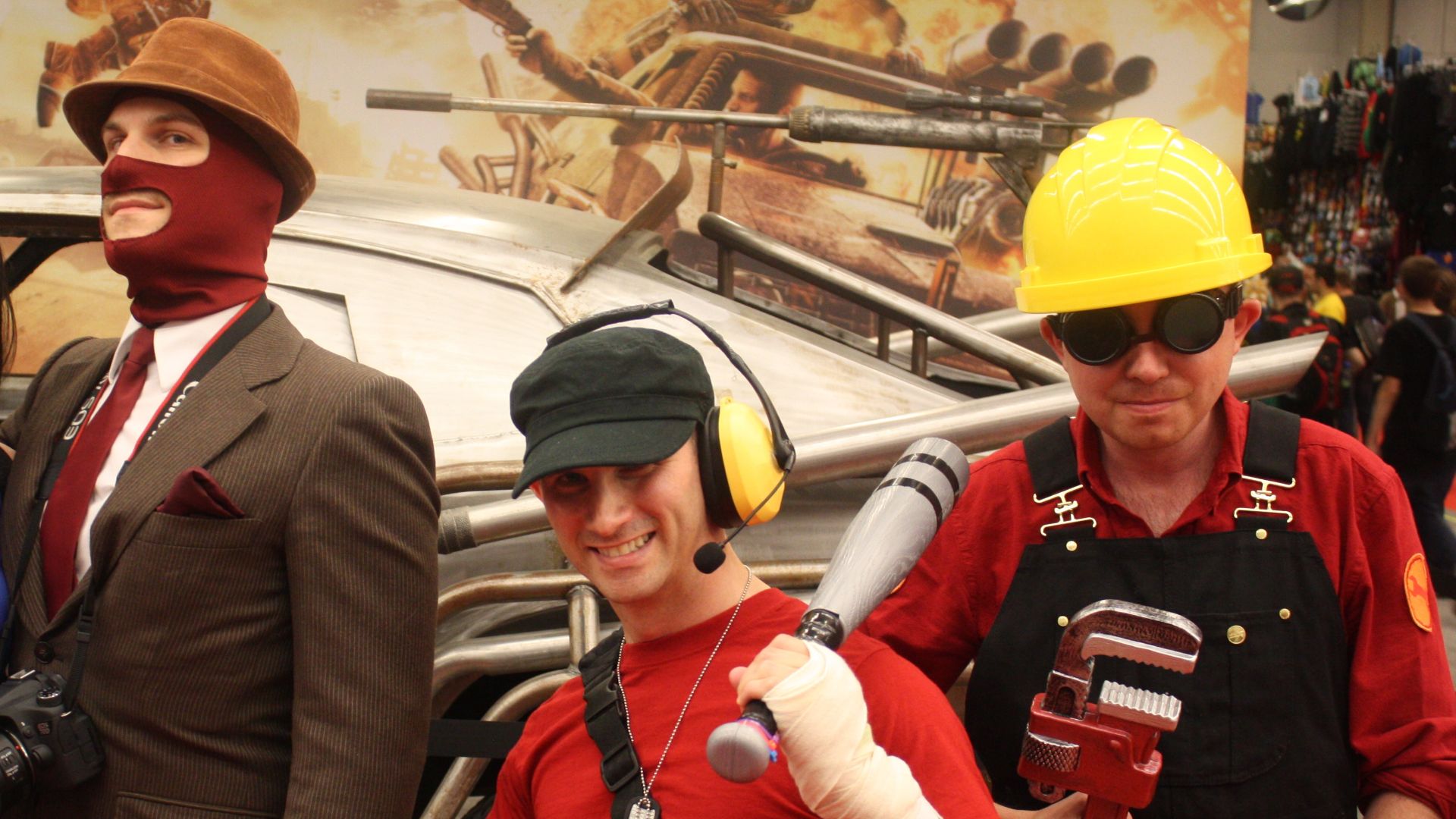 File:Montreal Comiccon 2015 - Team Fortress 2 (18837971183) cropped.jpg