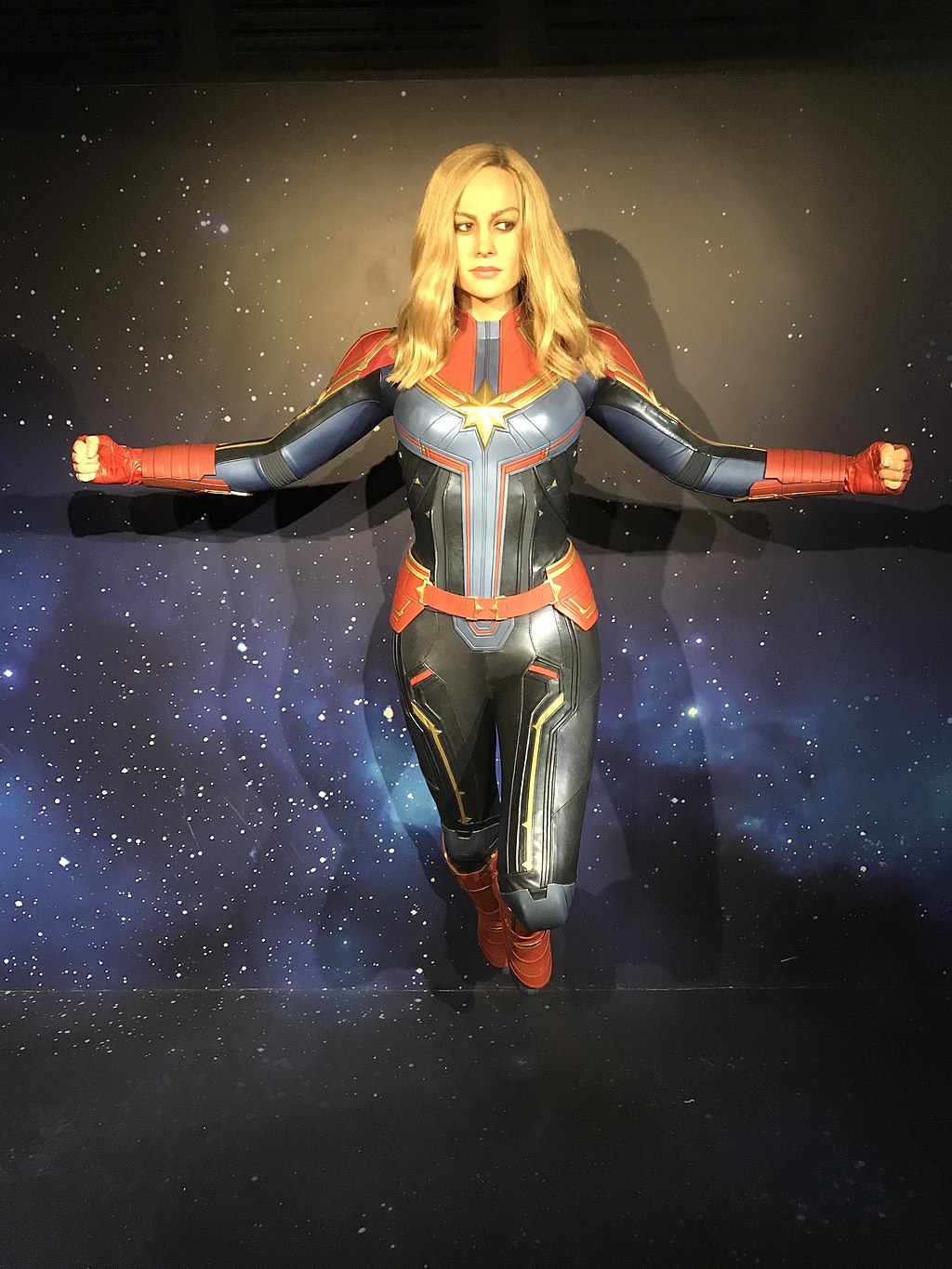 1024px-Captain_Marvel_at_Madame_Tussauds_London_2019-07-17.jpg
