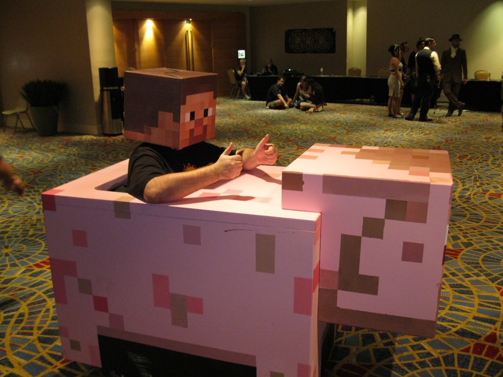 1024px-Minecraft_pig.jpg