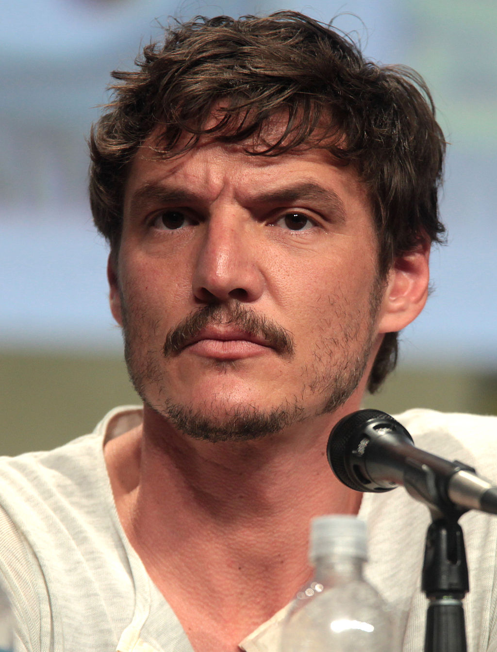 1024px-Pedro_Pascal_SDCC_2014-1.jpg