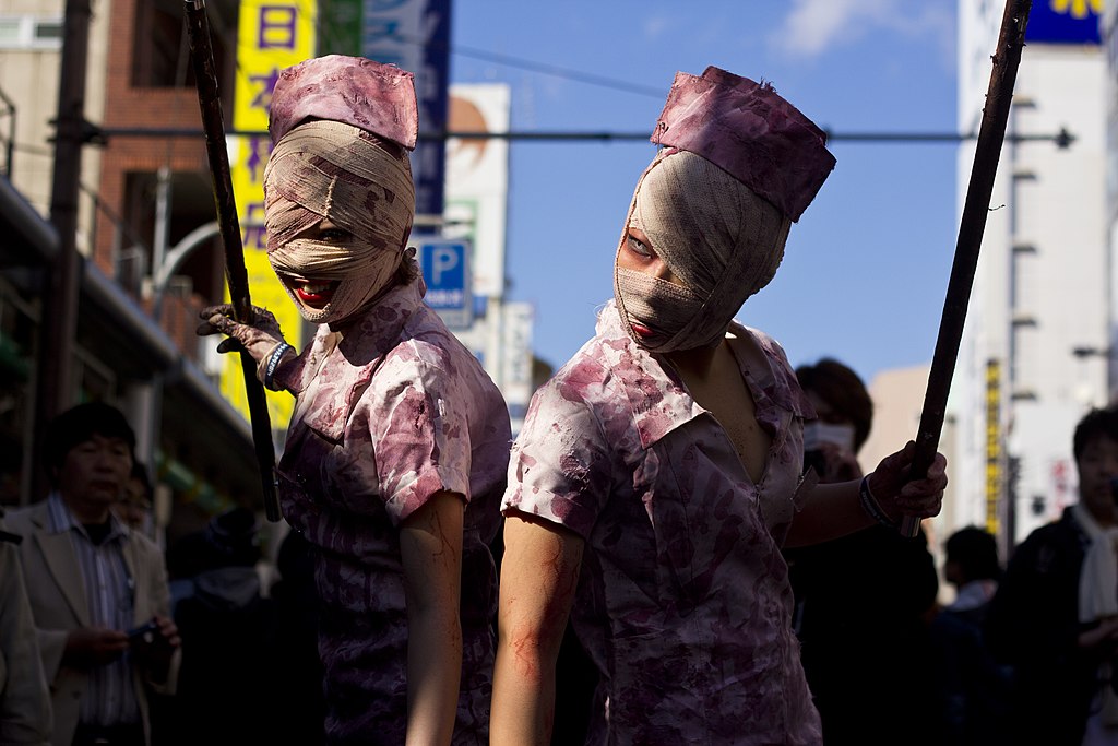 1024px-Silent_Hill_nurses-2.jpg