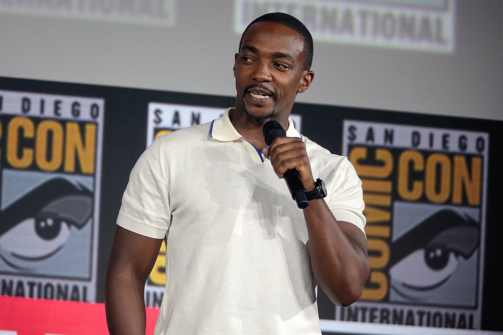 1024px-anthonymackie48469318202-2.jpg
