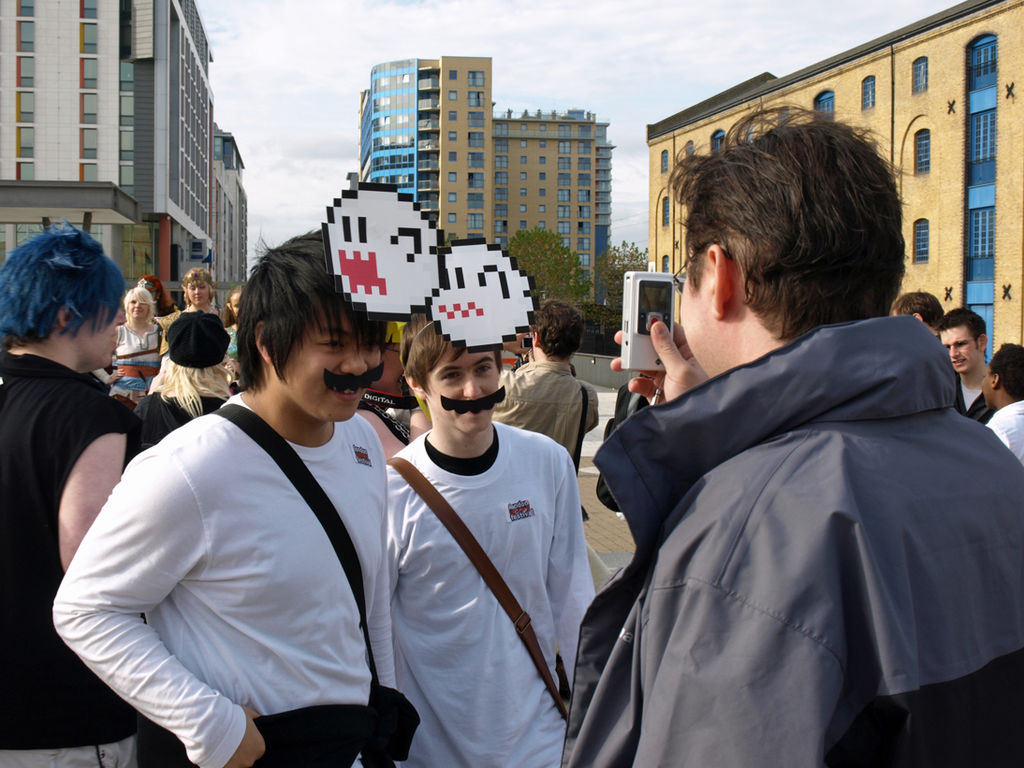 1024px-mcmexpo2008-marioghosts2973096268-2.jpg