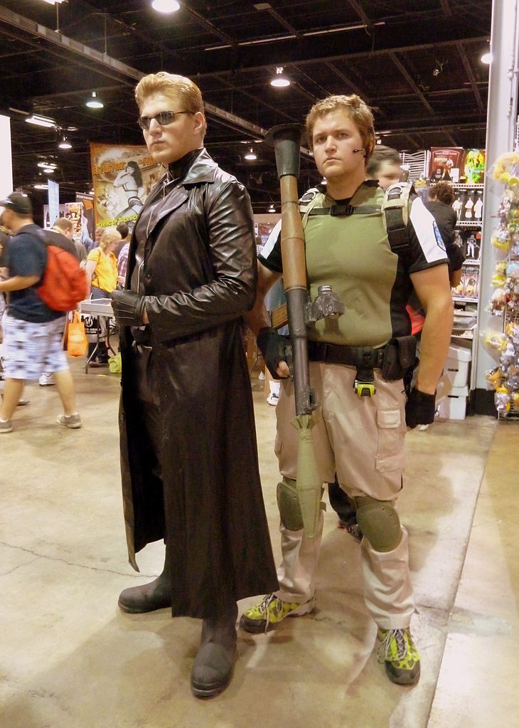 730px-Albert_Wesker_and_Chris_Redfield_from_Resident_Evil_5-2.jpg
