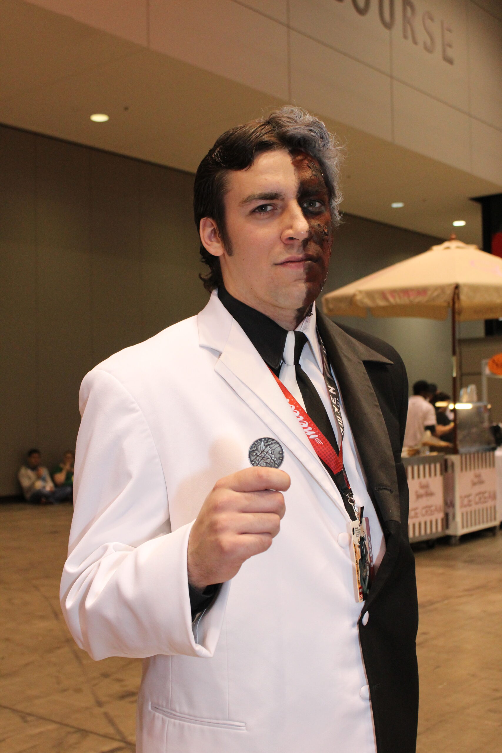 C2E2_2013_-_Two_Face_252886835862012529-scaled-1.jpg