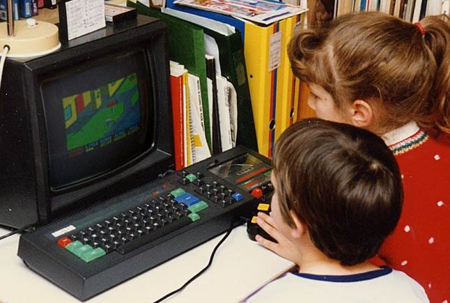 Cpc464.computer.750pix-1.jpg