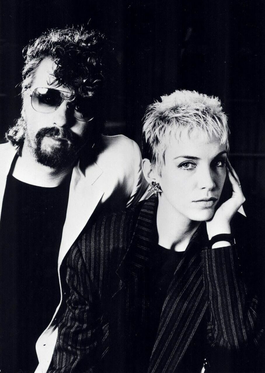 Eurythmics_1985-2.jpg