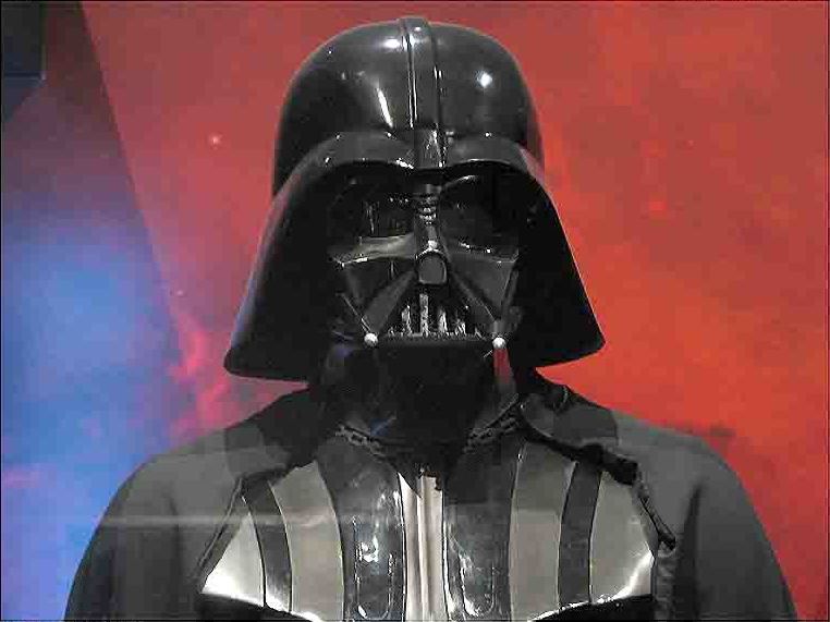 Star_Wars_-_Darth_Vader-4.jpg