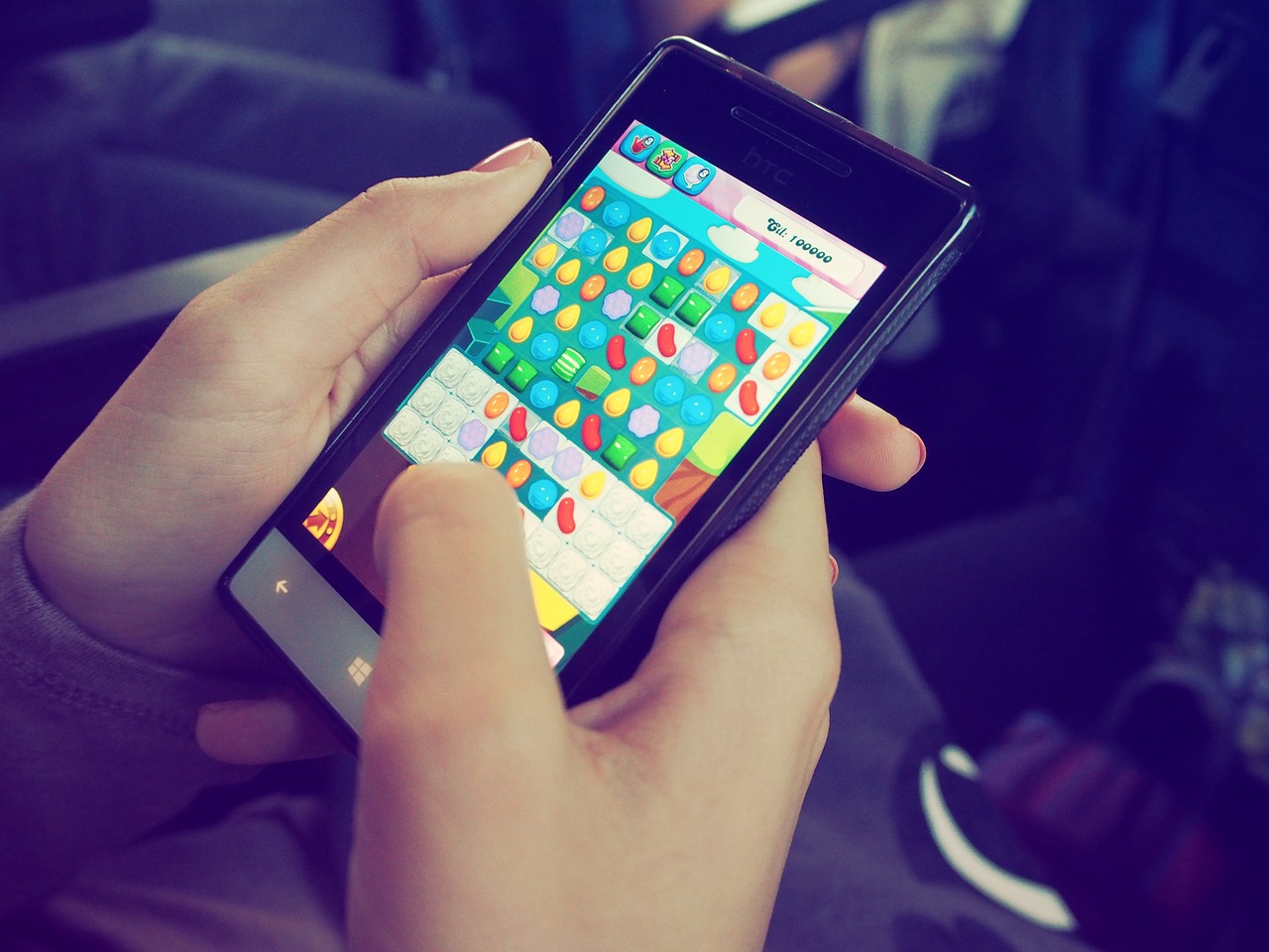 candy-crush-g74eb41d0e_1280-2.jpg