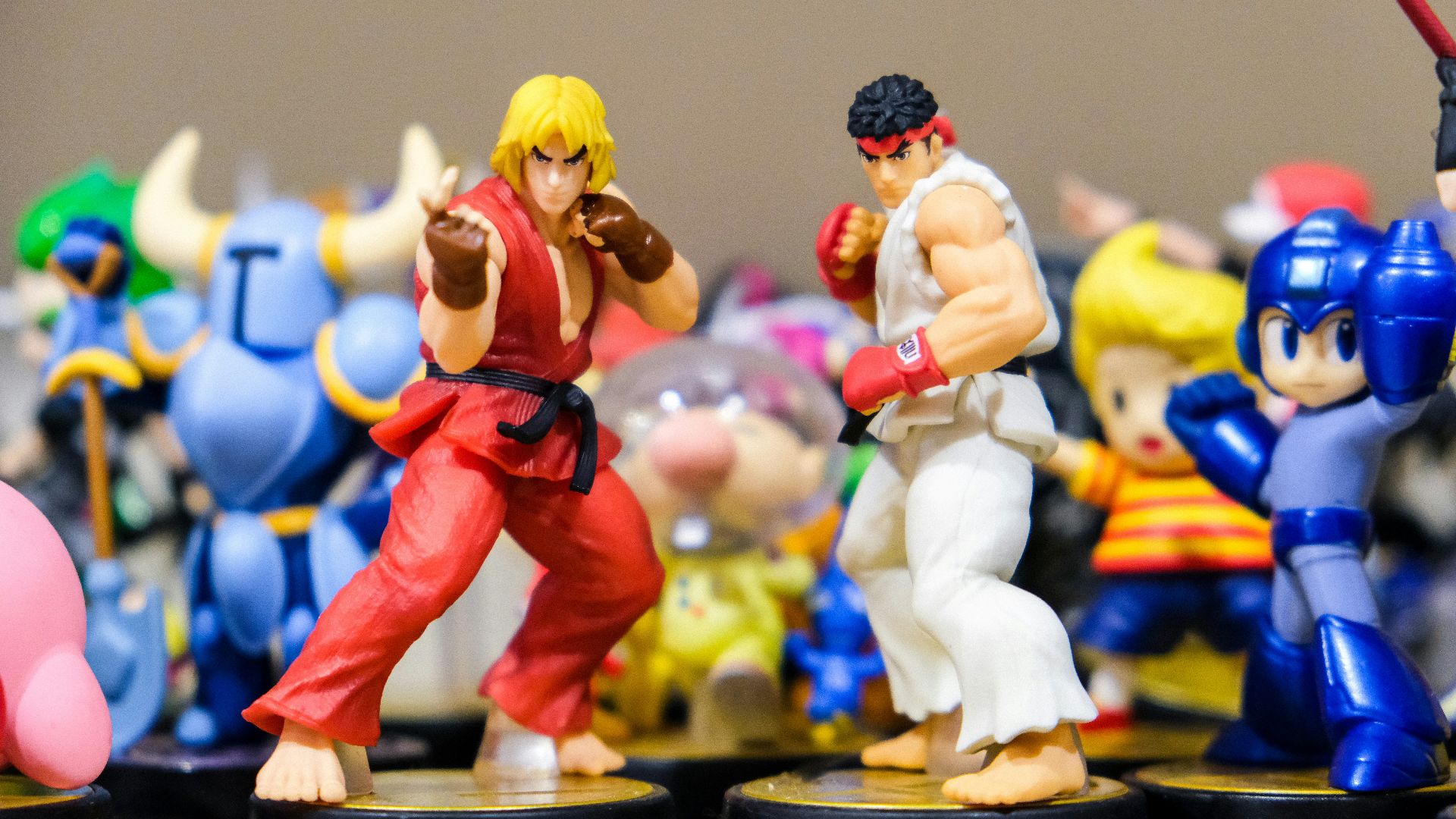 Street Fighter Ken and Ryu figurines