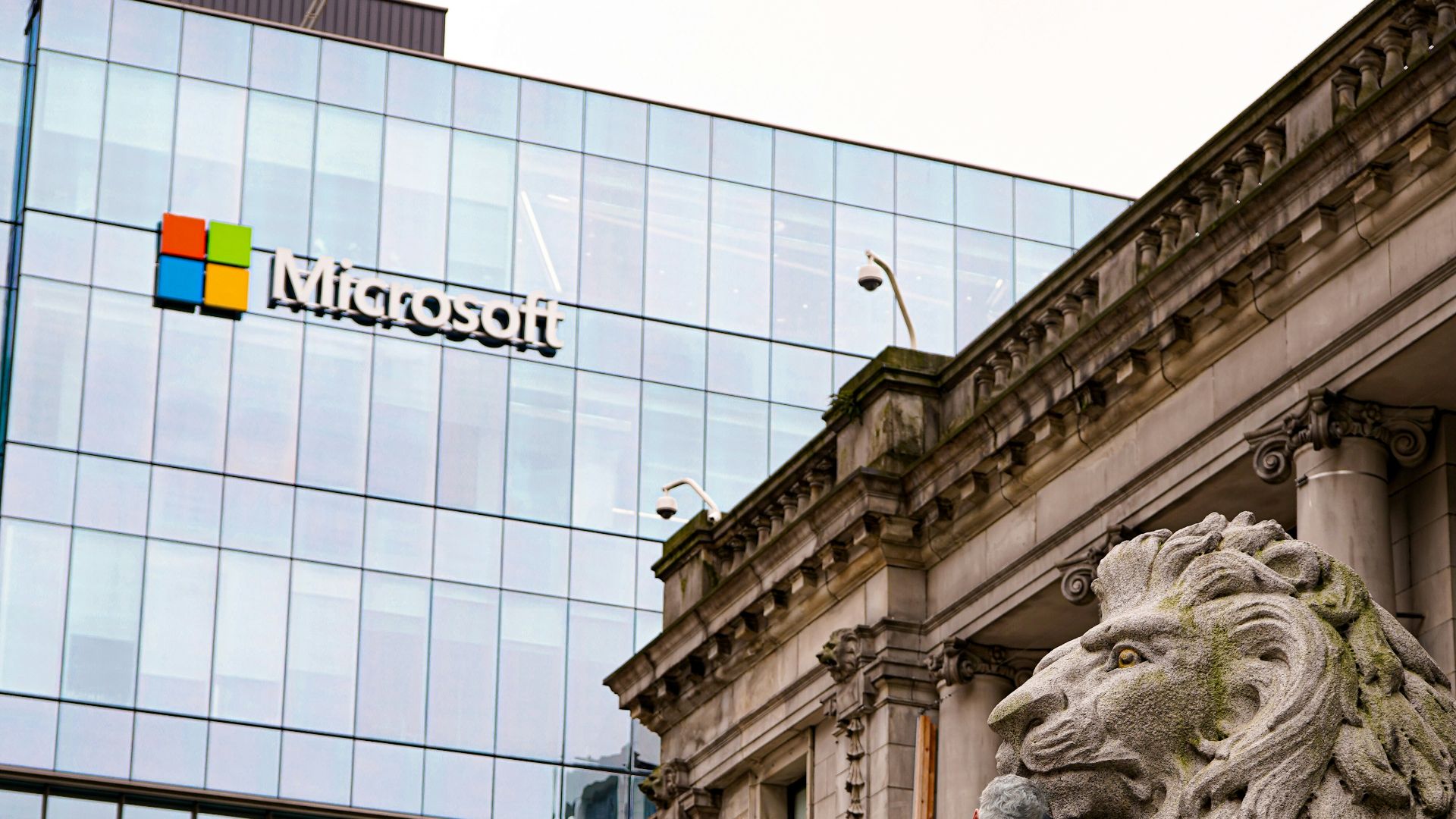 UNK UNK UNK UNK building