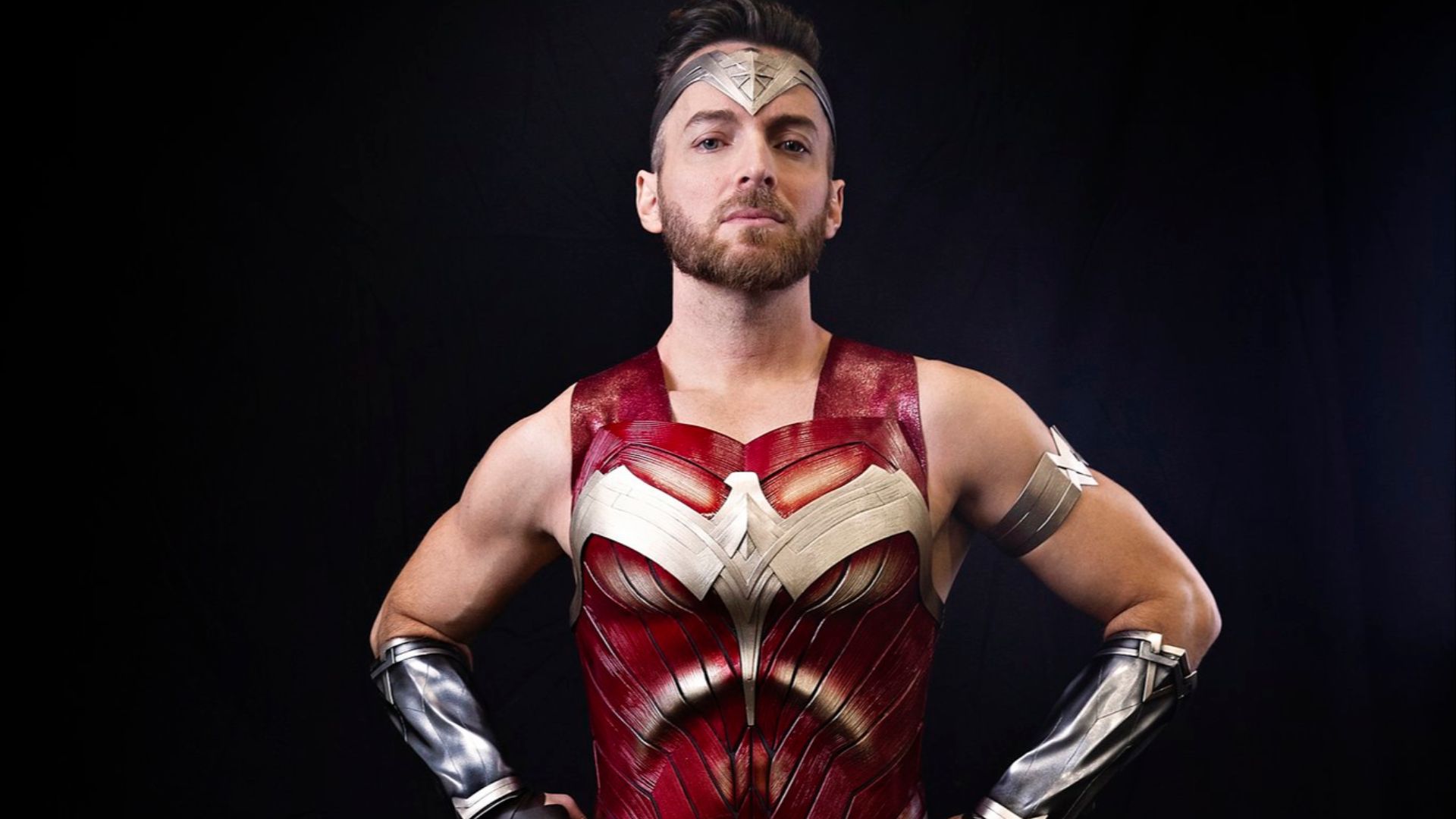 File:Wonder Bira at NYCC 2019.jpg