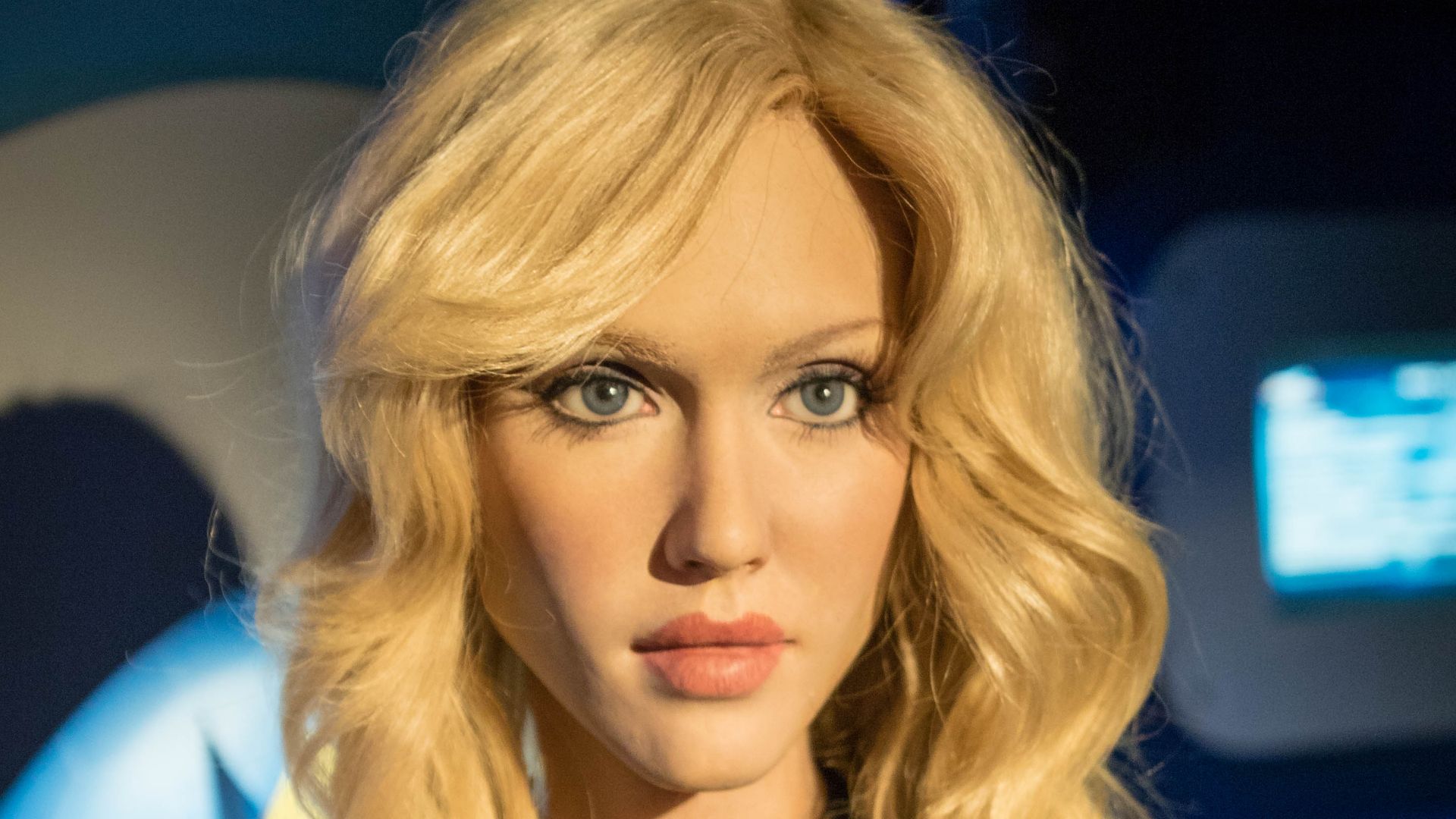 File:Wax figure of Jessica Alba as Susan Storm.jpg
