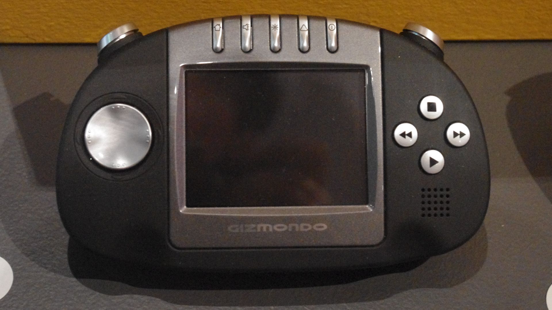 File:Gizmondo (13335394775).jpg