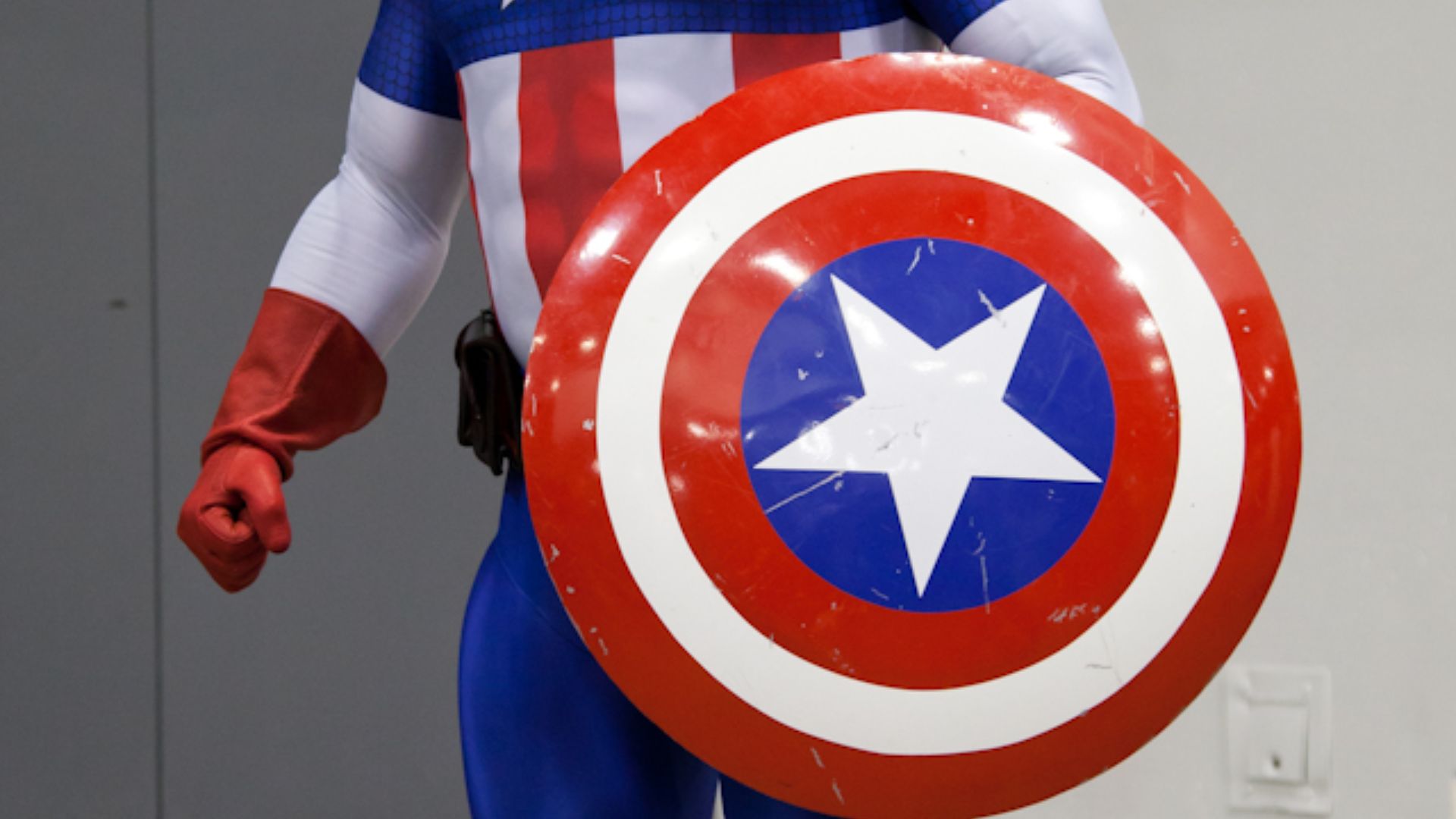 File:Captain America cosplay o.jpg