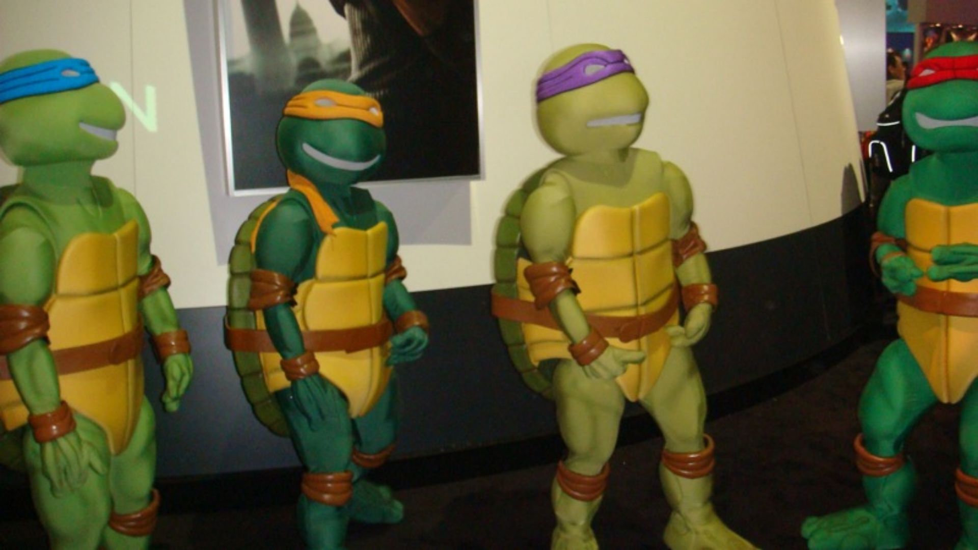 File:Le Turtles! - E3 2009 (3602645952).jpg
