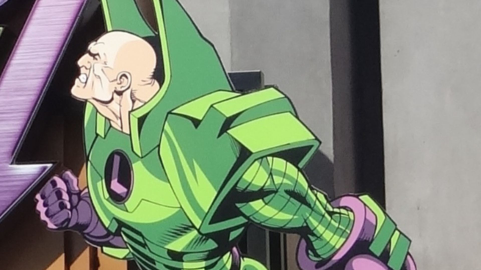 File:Lex Luthor, Drop of Doom - Six Flags Magic Mountain (cropped).JPG