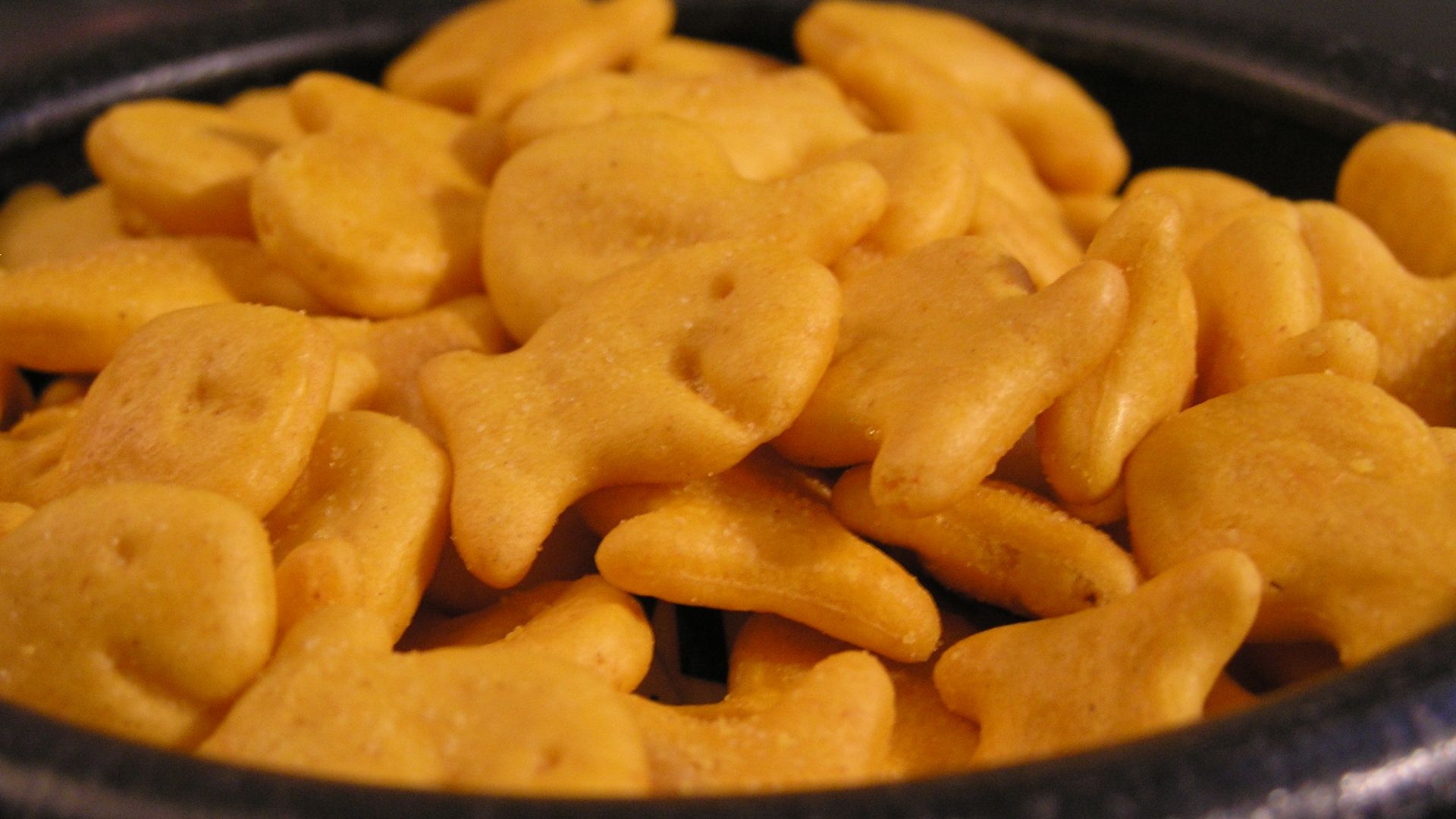 File:Goldfish crackers.jpg
