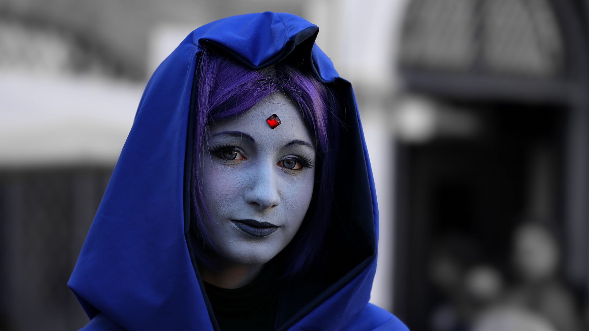 File:Raven Cosplayer at Lucca Comics & Games 2014.jpg