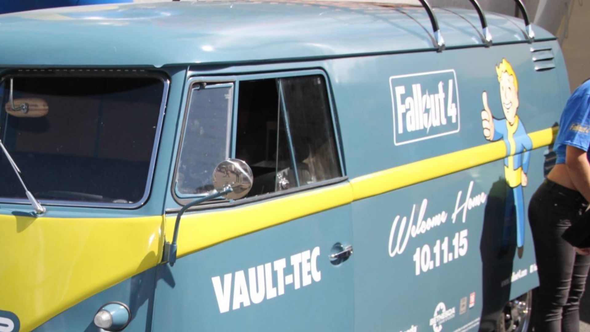 File:Der Fallout-Bully! (19720654093).jpg