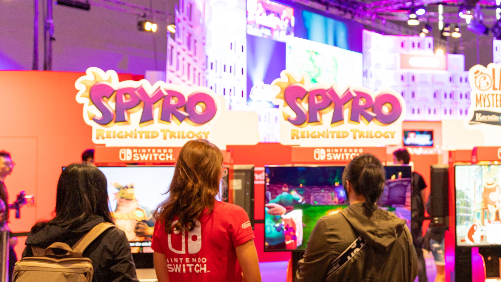 File:Nintendo Switch Gamescom 2019 (48605741676).jpg