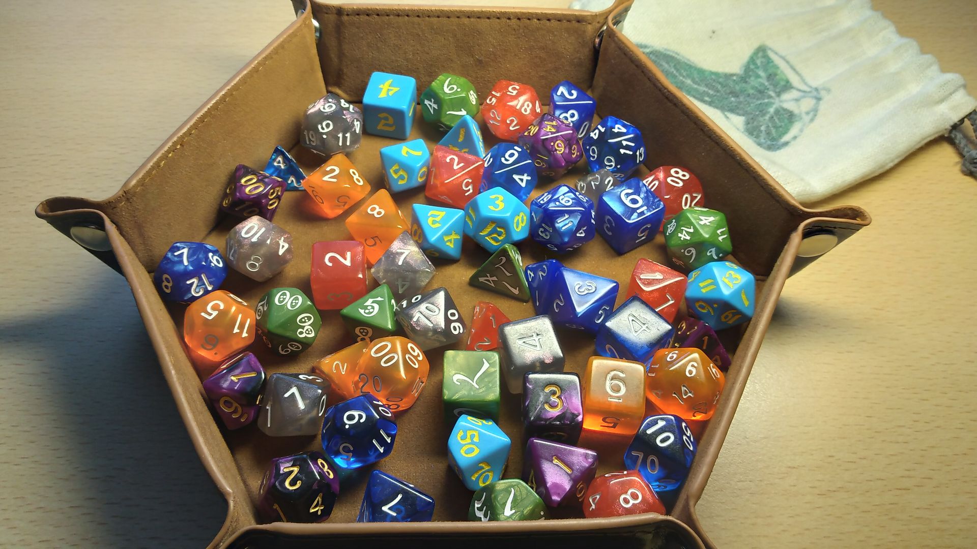 File:Dice in DnD 07.jpg