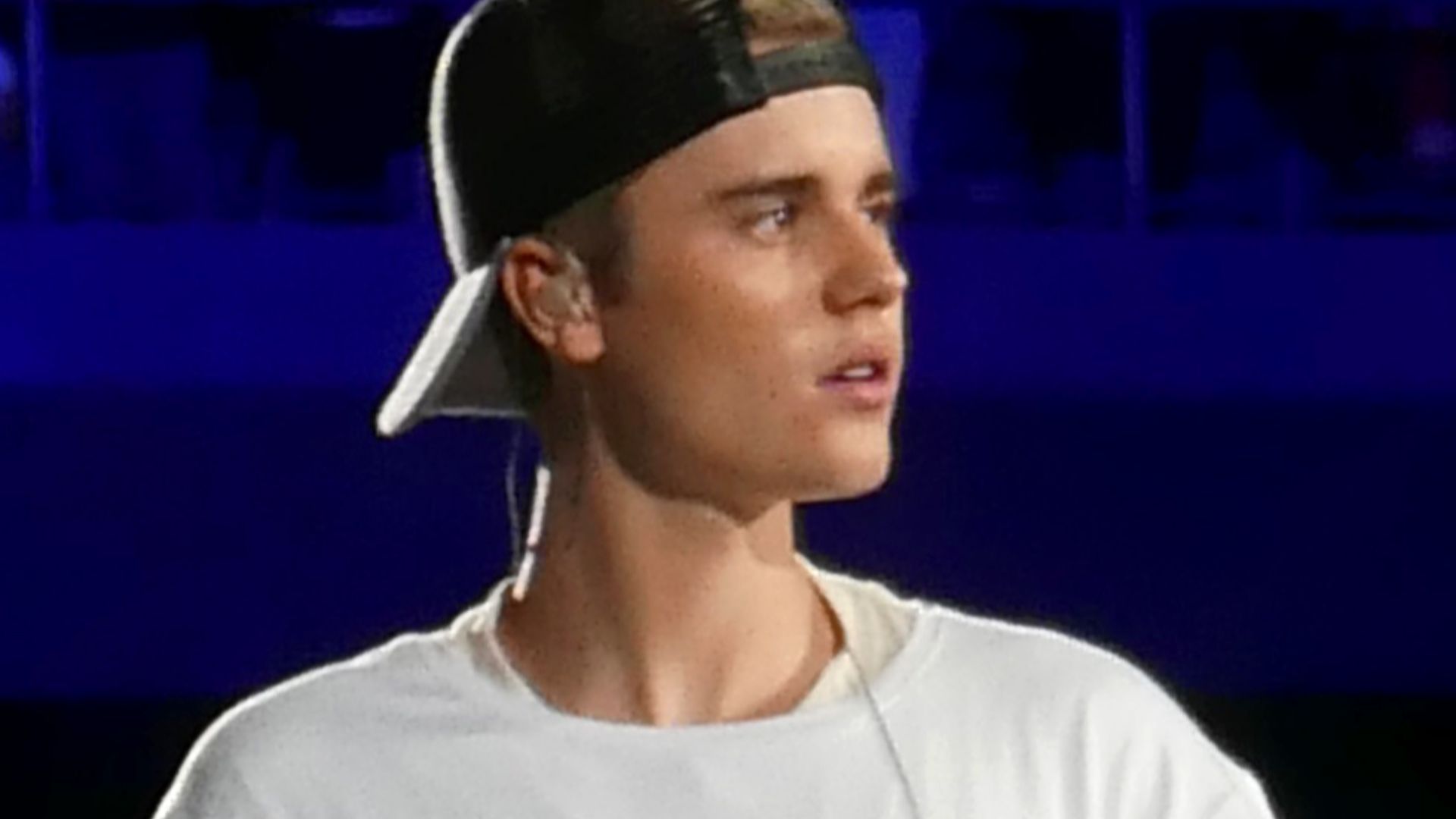 File:Justin Bieber in 2015.jpg