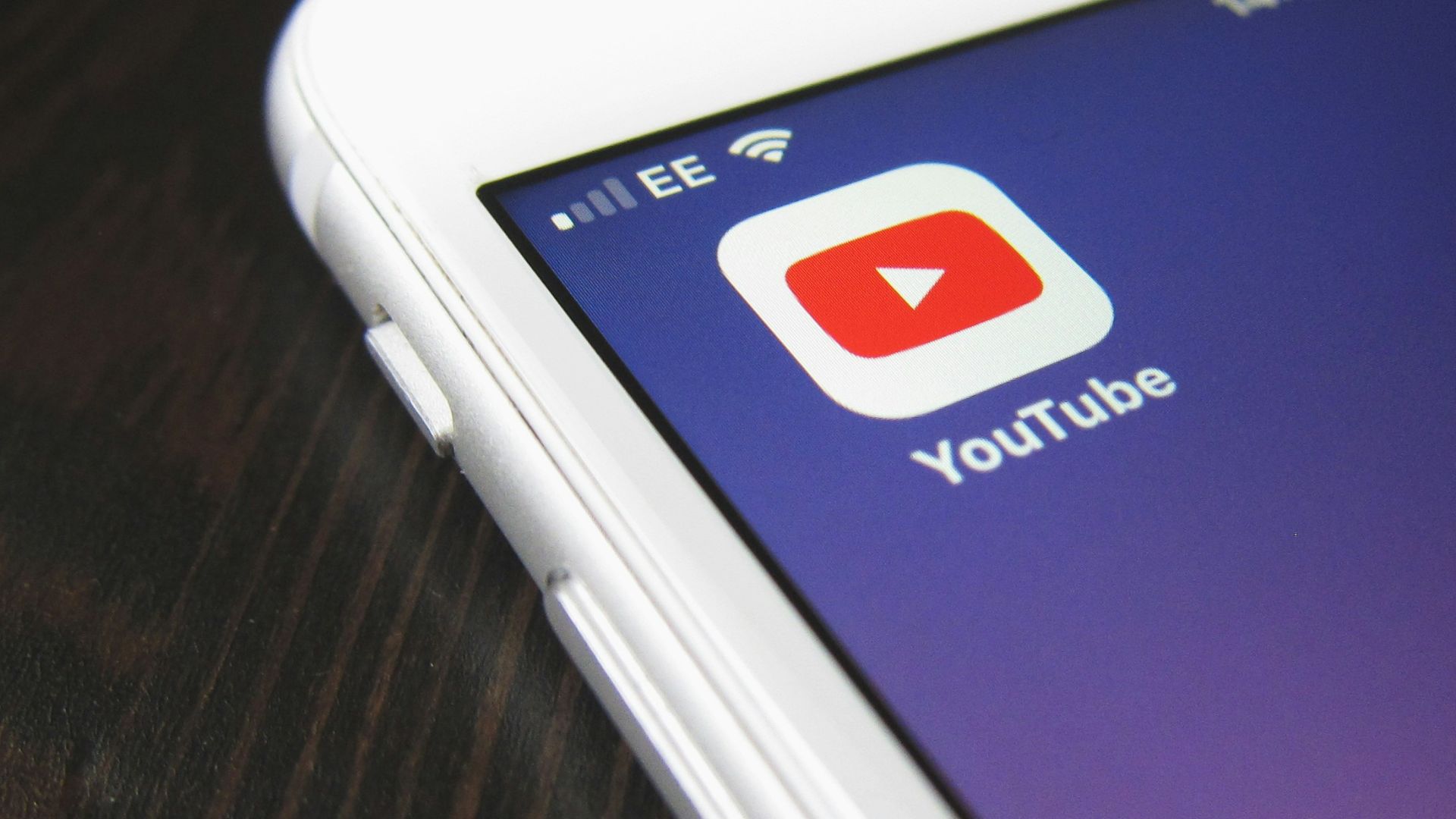 YouTube in iPhone screengrab