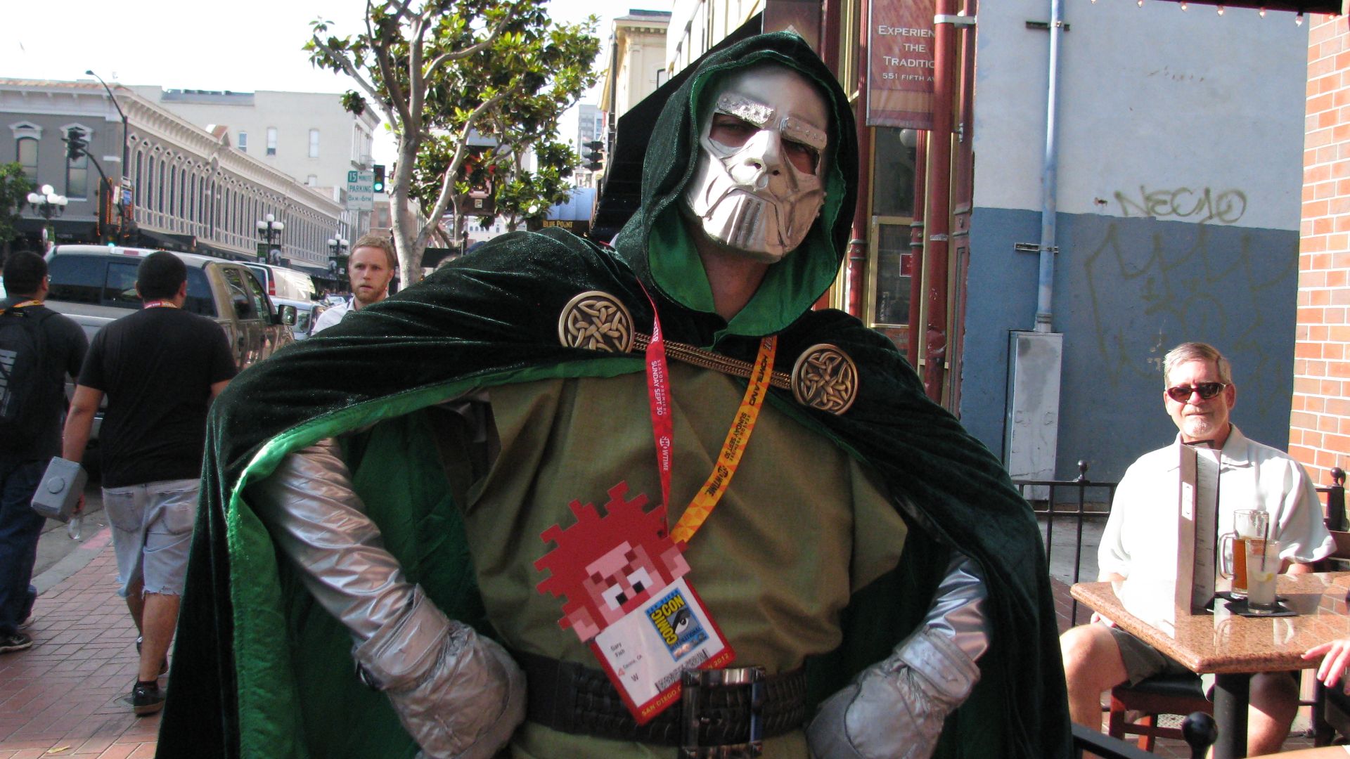 File:San Diego Comic-Con 2012 - Dr Doom (7585862570).jpg