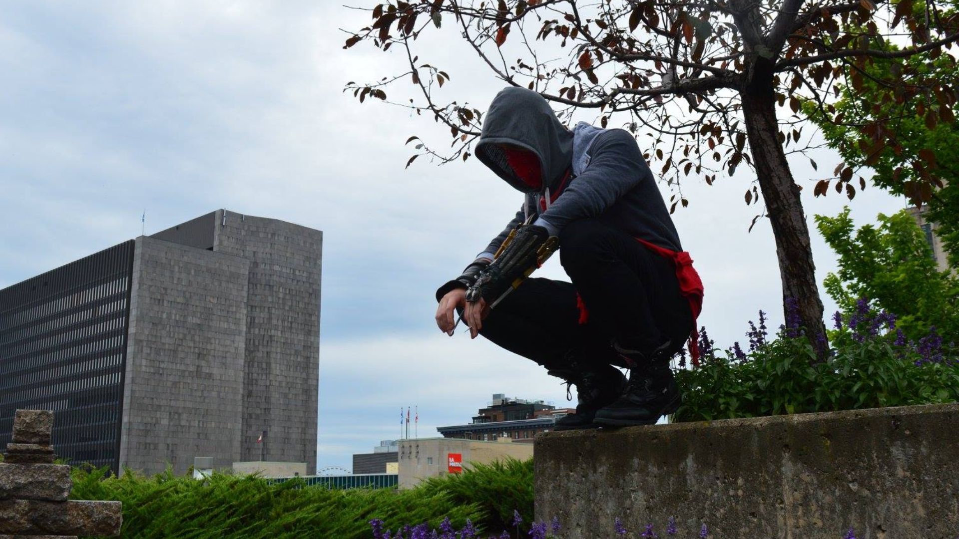 File:Assassins Creed Cosplay.jpg