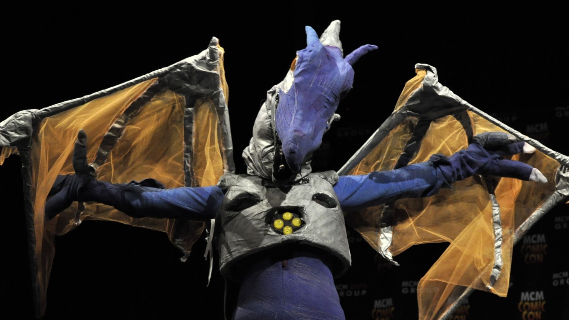 File:MCM 2013 cosplay (8978255471).jpg