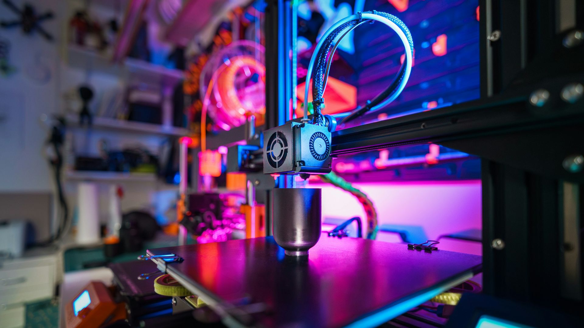 a machine that is sitting on a table