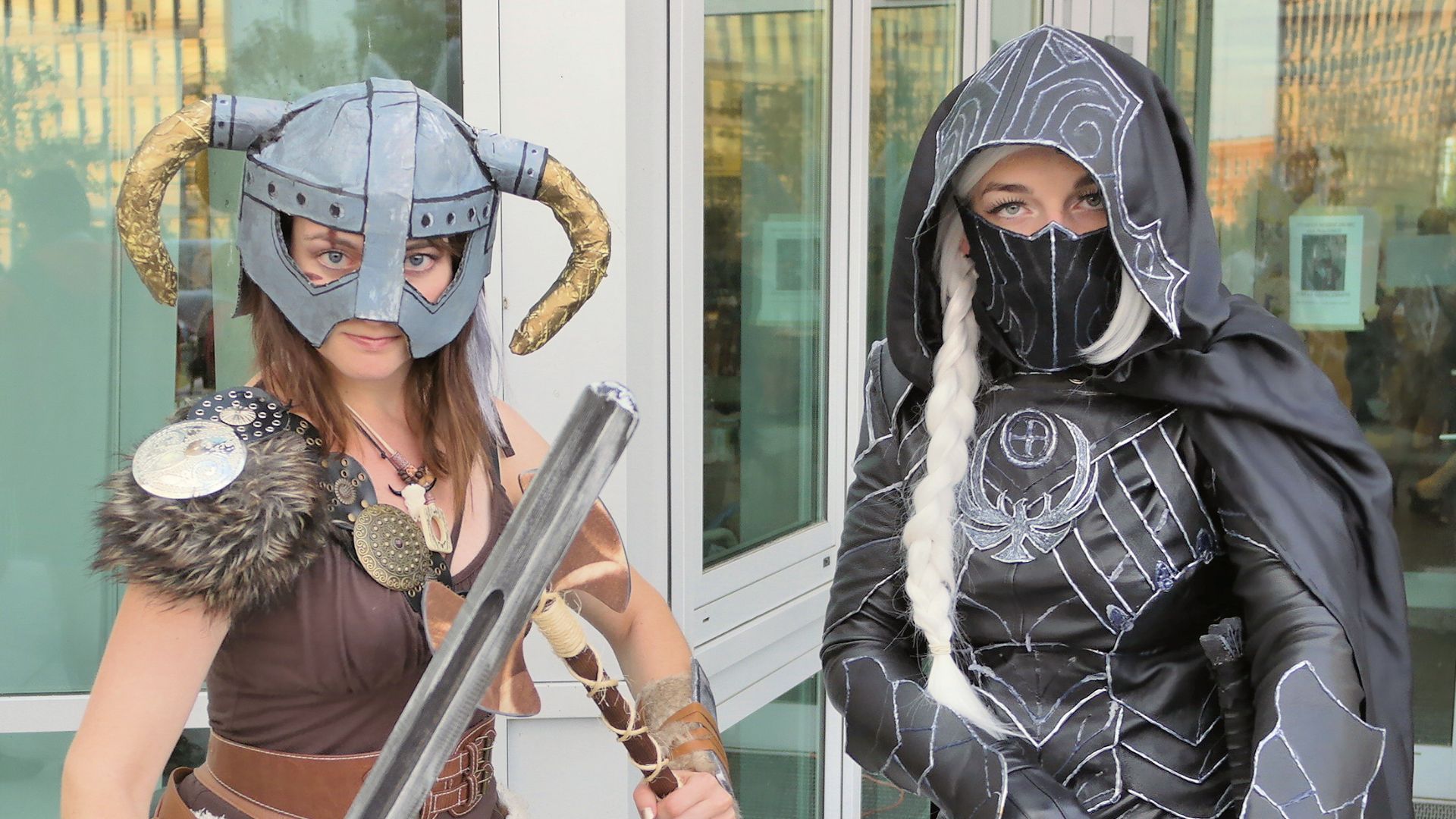 File:Polcon 2015 Skyrim cosplay.JPG