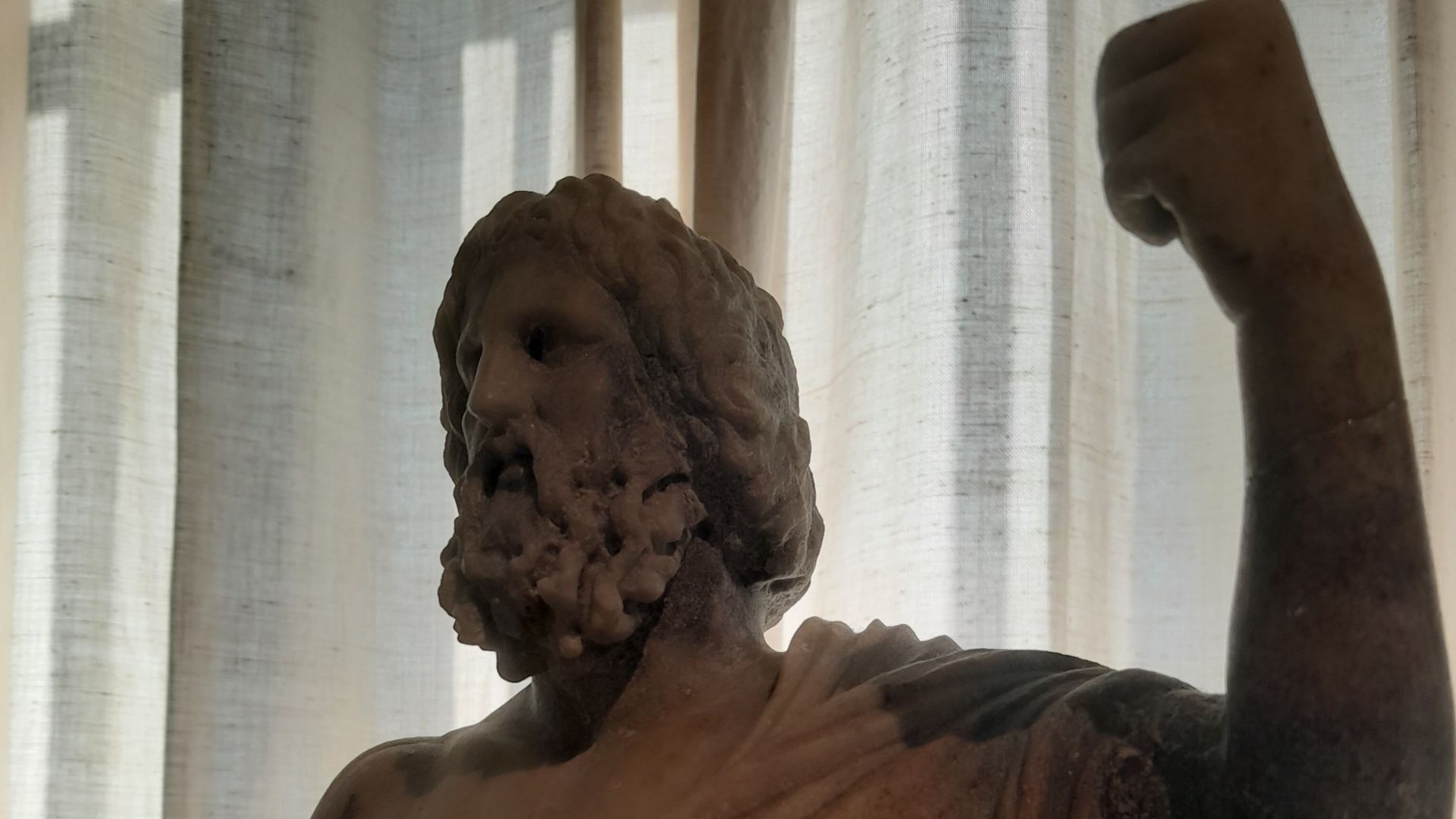 File:Zeus statuette Benaki Museum 01.jpg